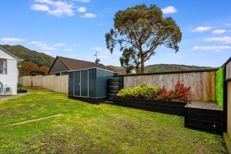 Photo of property in 84 Wilkie Crescent, Naenae, Lower Hutt, 5011