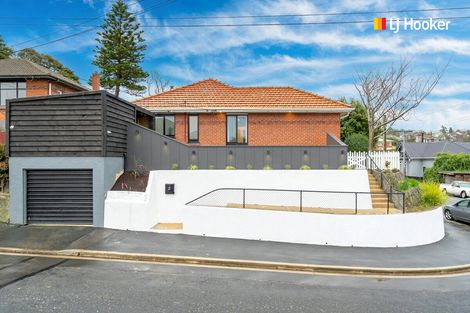 Photo of property in 2 Rutland Street, Mornington, Dunedin, 9011