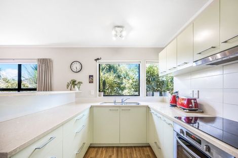 Photo of property in 3a Rimu Road, Mangere Bridge, Auckland, 2022