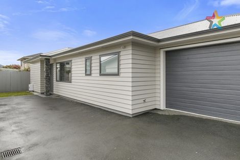 Photo of property in 2/32 Park Avenue, Epuni, Lower Hutt, 5011