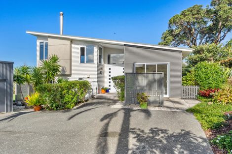Photo of property in 79 Hauraki Road, Leigh, Warkworth, 0985