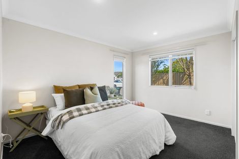 Photo of property in 36 Little Oaks Drive, Yaldhurst, Christchurch, 8042