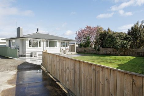 Photo of property in 235 Warwick Road, Mayfair, Hastings, 4122