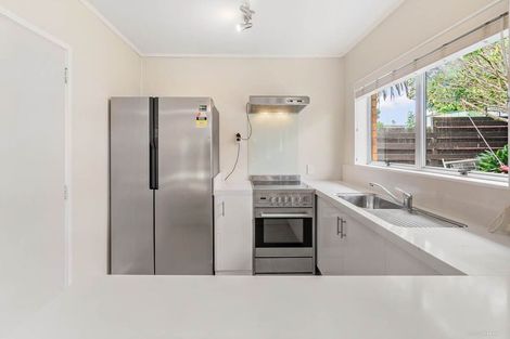 Photo of property in 2/37 Galvan Avenue, Sunnyhills, Auckland, 2010