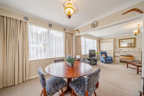 Photo of property in 17 Deller Grove, Silverstream, Upper Hutt, 5019