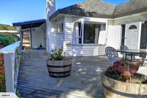 Photo of property in 1118 Fergusson Drive, Clouston Park, Upper Hutt, 5018