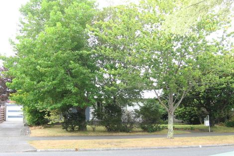 Photo of property in 60 California Drive, Totara Park, Upper Hutt, 5018
