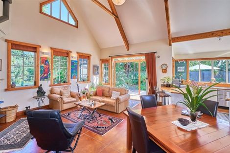 Photo of property in 355 Turitea Road, Turitea, Palmerston North, 4472