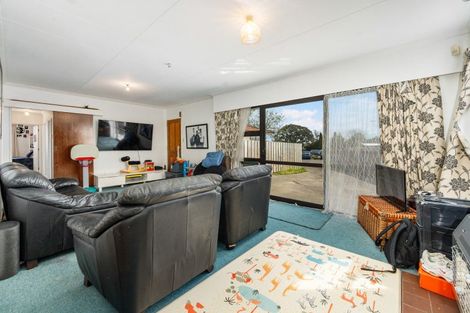 Photo of property in 34 Paradise Place, Milson, Palmerston North, 4414