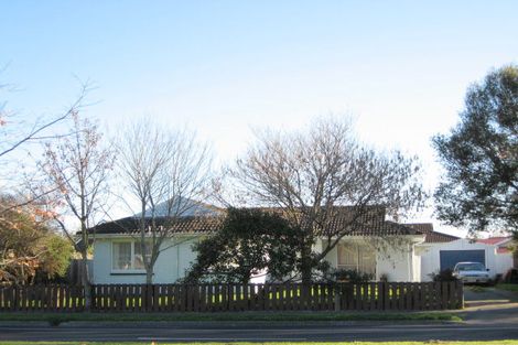Photo of property in 357 Main North Road, Redwood, Christchurch, 8051