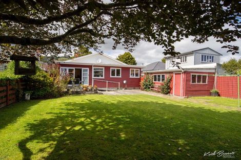 Photo of property in 71 Totara Crescent, Woburn, Lower Hutt, 5011