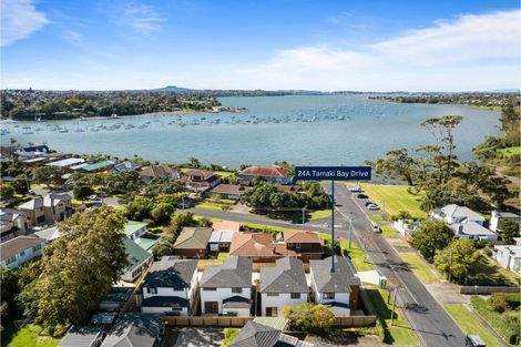 Photo of property in 24a Tamaki Bay Drive, Pakuranga, Auckland, 2010