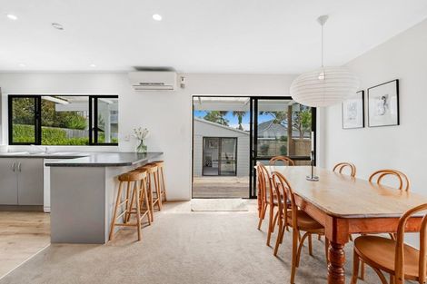 Photo of property in 22a Brixton Road, Manly, Whangaparaoa, 0930