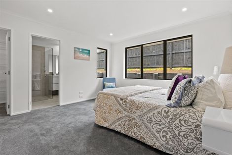 Photo of property in 16 Aitkenhead Street, Pokeno, 2402