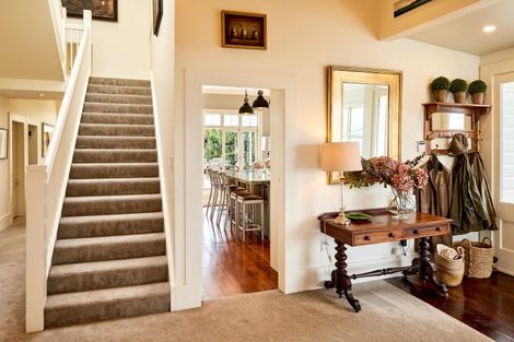 Photo of property in 52 Central Terrace, Kelburn, Wellington, 6012