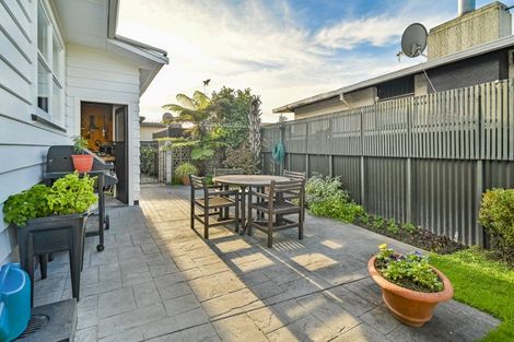 Photo of property in 525 Hart Drive, Frimley, Hastings, 4120