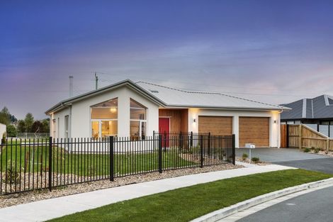 Photo of property in 48 Candlesticks Crescent, Lincoln, 7608