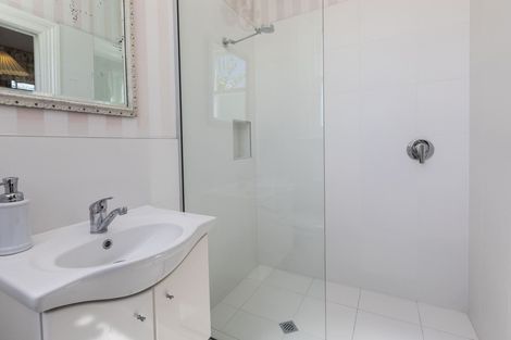 Photo of property in 54 Fendalton Road, Fendalton, Christchurch, 8014