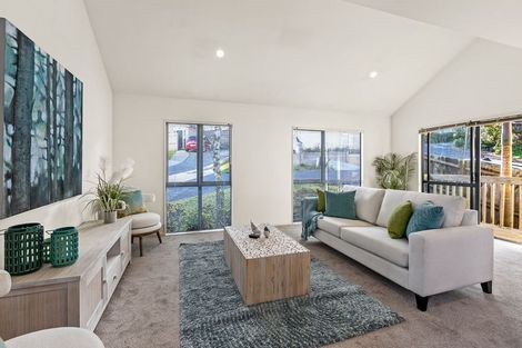 Photo of property in 2/62a Lynden Avenue, Hillcrest, Auckland, 0627