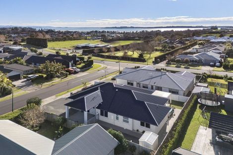 Photo of property in 3 Charlotte Drive, Omokoroa, 3114