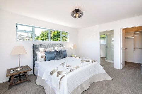 Photo of property in 3/42 Campbell Street, Havelock North, 4130