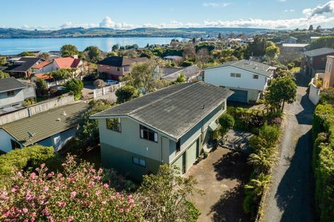 Photo of property in 2/48 Harvey Street, Waipahihi, Taupo, 3330