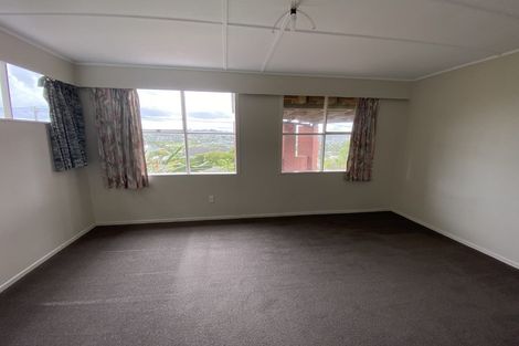 Photo of property in 43 Melandra Road, Stanmore Bay, Whangaparaoa, 0932