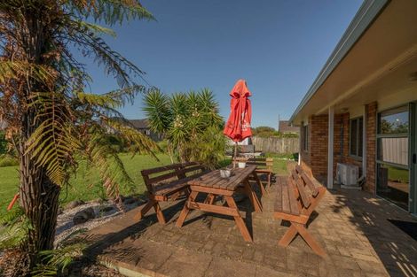 Photo of property in 36 Springbok Avenue, Whitianga, 3510