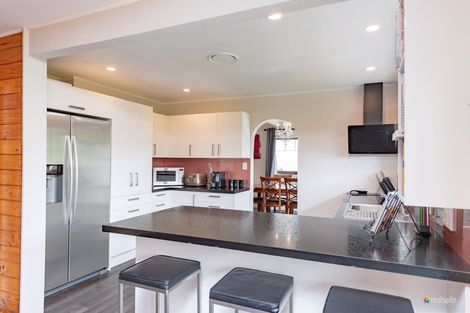 Photo of property in 17b Gemstone Drive, Birchville, Upper Hutt, 5018