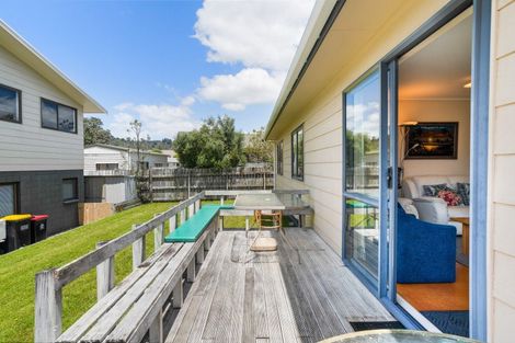 Photo of property in 303b Given Avenue, Whangamata, 3620