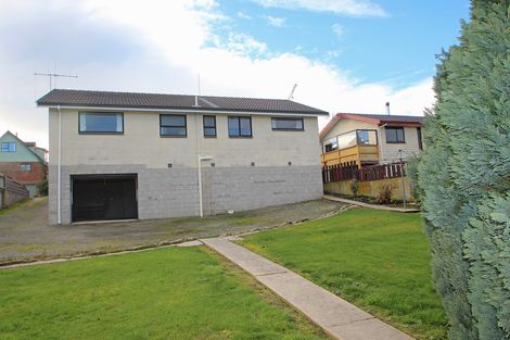 Photo of property in 22 Leven Street, South Hill, Oamaru, 9400