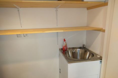 Photo of property in 18 Udys Road, Pakuranga, Auckland, 2010