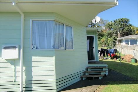 Photo of property in 4 Euclid Street, Vogeltown, New Plymouth, 4310