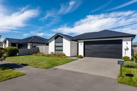 Photo of property in 37 Kilmurry Street, Halswell, Christchurch, 8025