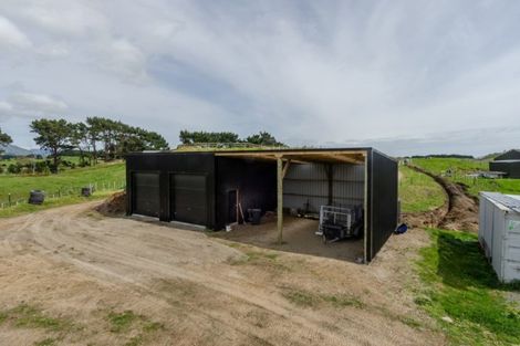 Photo of property in 181 Swamp Road, Te Horo, Otaki, 5581