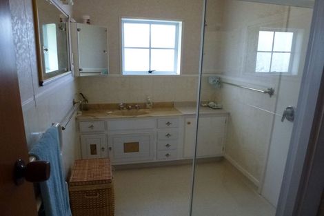 Photo of property in 71 Studholme Street, Morrinsville, 3300