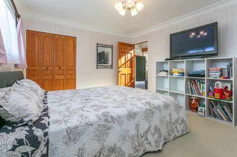 Photo of property in 8 Kauri Place, Tairua, 3508