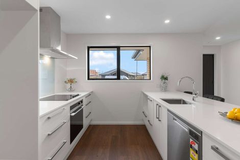 Photo of property in 24 Herridge Street, Woodend, 7691