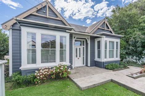 Photo of property in 24 Neidpath Road, Mornington, Dunedin, 9011