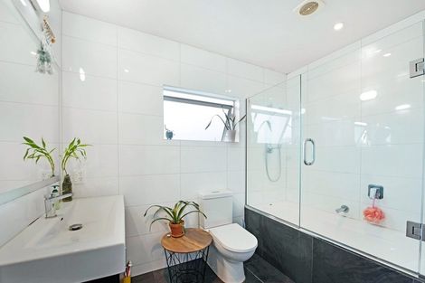 Photo of property in 8 Warren Kelly Street, Richmond, 7020