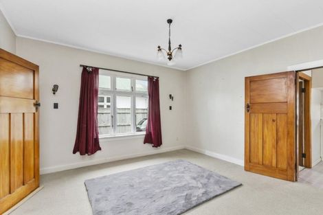 Photo of property in 36 Argentine Avenue, Miramar, Wellington, 6022