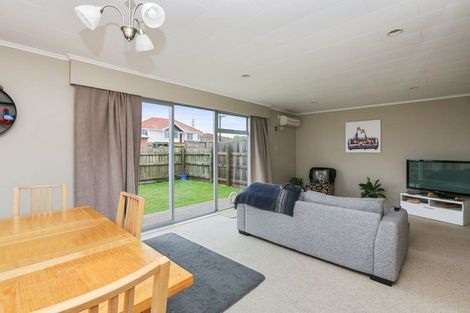 Photo of property in 10a Chilman Street, Strandon, New Plymouth, 4312