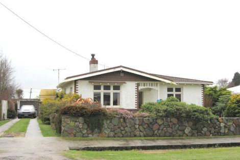 Photo of property in 33 Morton Street, Edendale, 9825