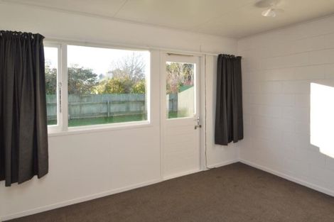 Photo of property in 22 Avenal Street, Avenal, Invercargill, 9810