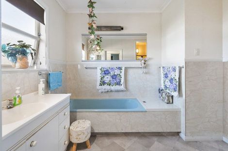 Photo of property in 448 Tremaine Avenue, Takaro, Palmerston North, 4410