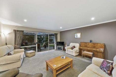Photo of property in 2 Westminster Place, Rototuna North, Hamilton, 3210