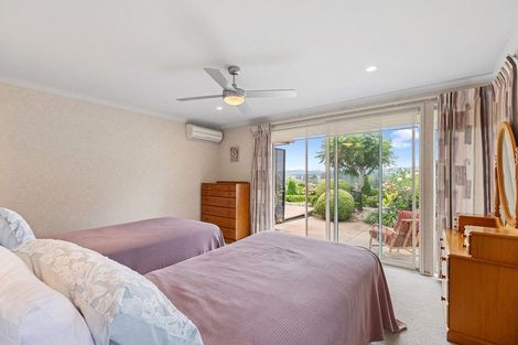 Photo of property in 32 Kereru Place, Pyes Pa, Tauranga, 3112