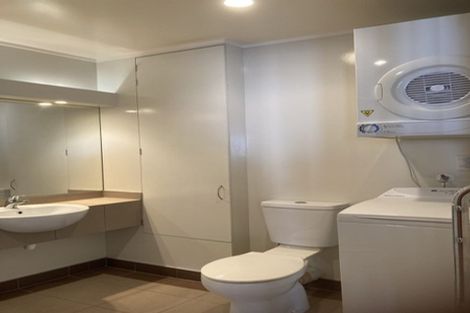 Photo of property in Pirie Street Townhouses, 28/35 Pirie Street, Mount Victoria, Wellington, 6011