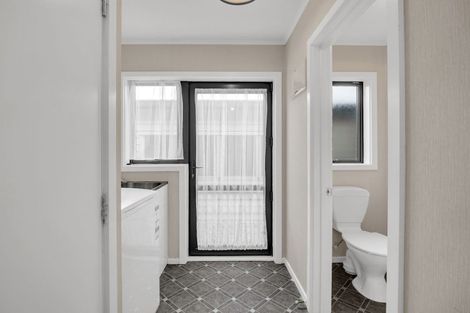 Photo of property in 32 Grove Avenue, Weston, Oamaru, 9401