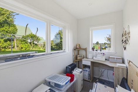 Photo of property in 27 Lancaster Street, Levin, 5510